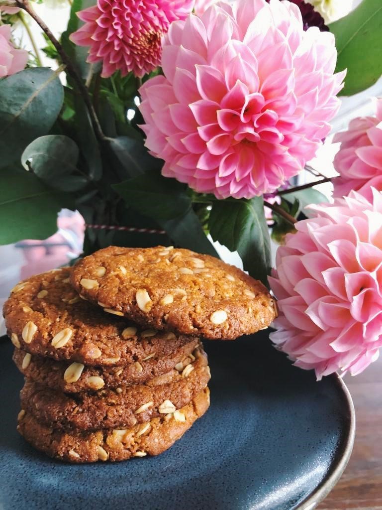 LIVE cook-a-long with our Fav Foodie, Alice in Frames who will be making Anzac Biscuits! Saturday @2pm