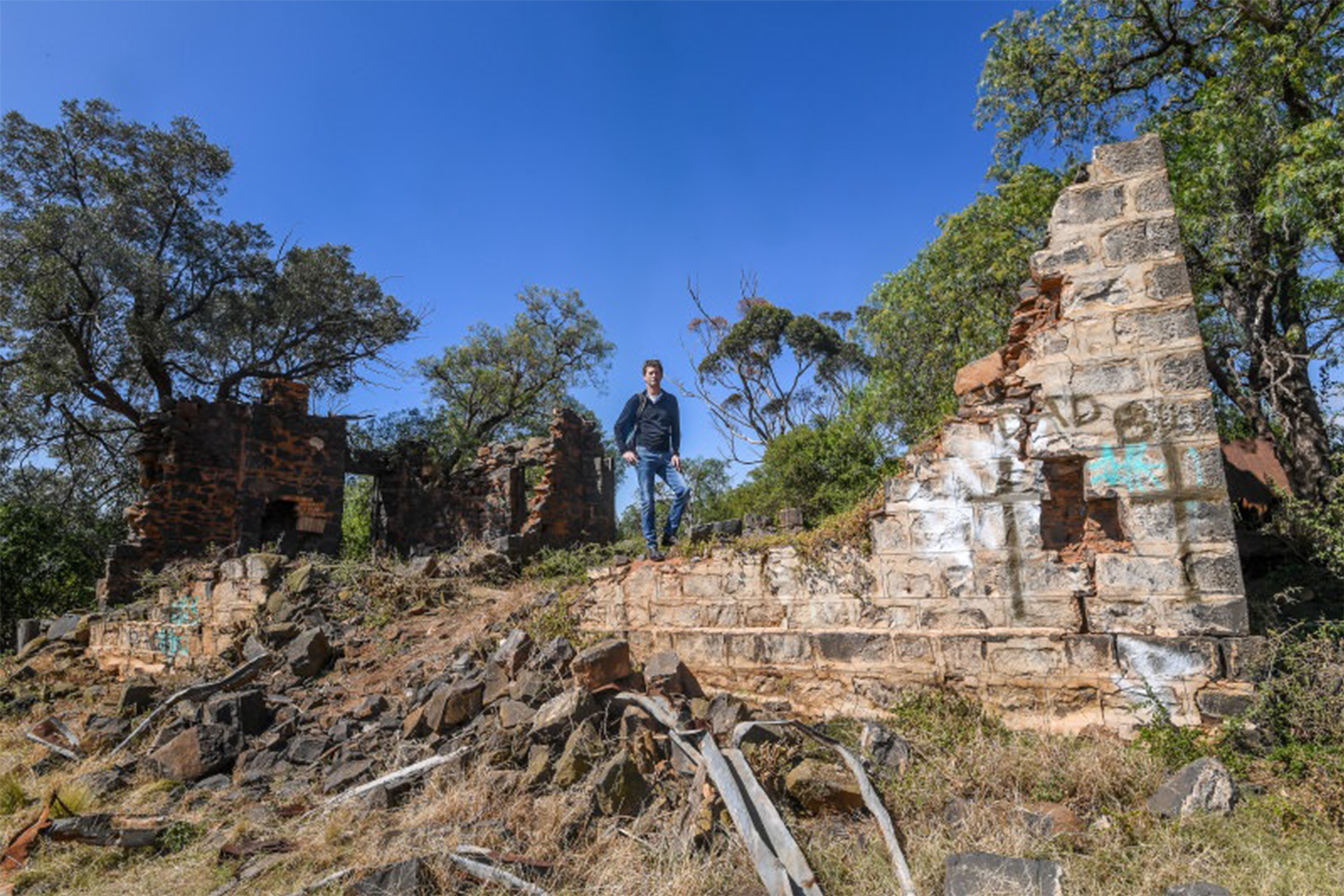 Rockbank Inn preservation works and archaeological dig
